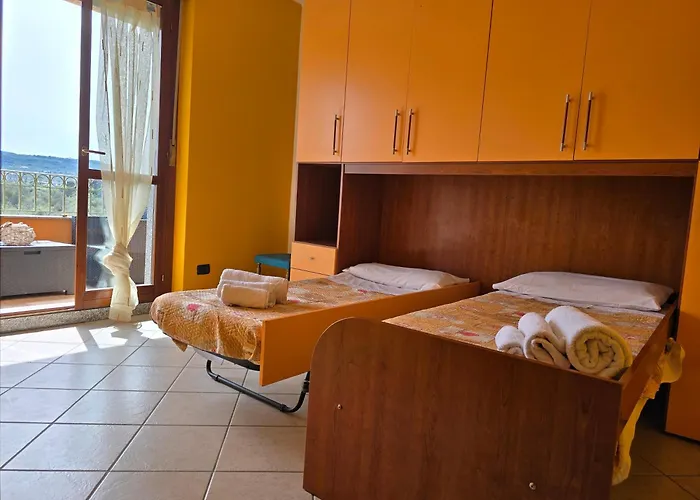 Le Pavoncelle Di Adefede Appartamento *