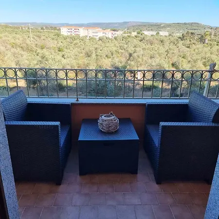 Le Pavoncelle Di Adefede * アルゲーロ