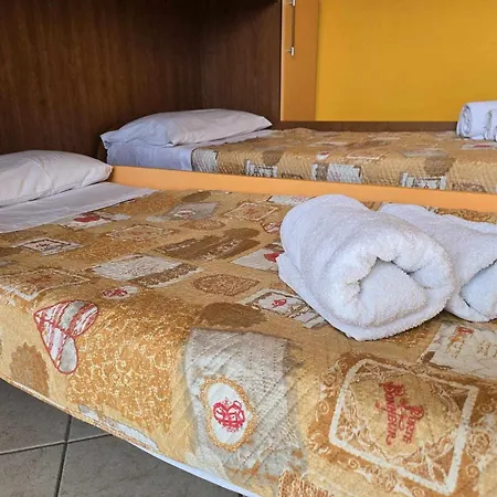 Le Pavoncelle Di Adefede * 阿尔盖罗